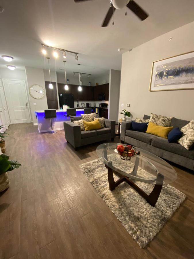 Walk To Nrg-City View Balcony- Free Parking-2Bdrm Near Nrg-Med Center-Galleria-Downtown ฮูสตัน ภายนอก รูปภาพ